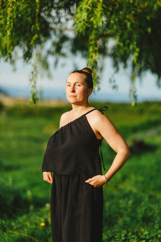 Black One Shoulder Tank