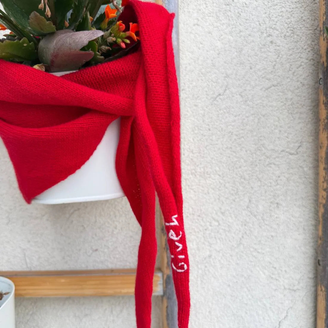Red Lily Scarf