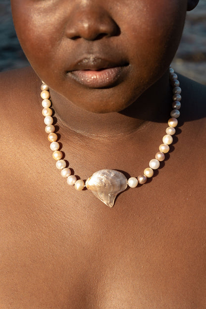 Vintage Shell & Potato Pearl Necklace