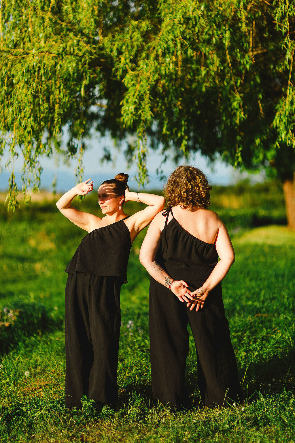 Black One Shoulder Tank