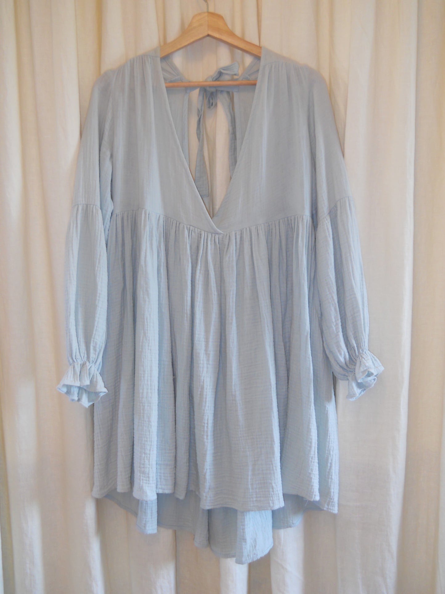 Arraei Long Sleeve Dress