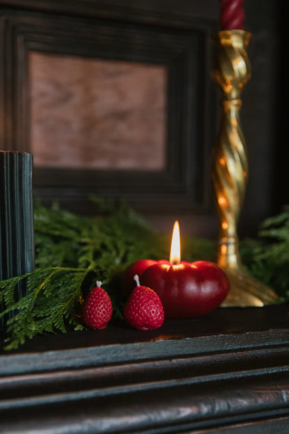 Red Heirloom Tomato Candle